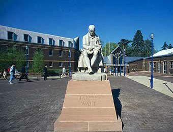 赫瑞瓦特大学
Heriot-Watt University